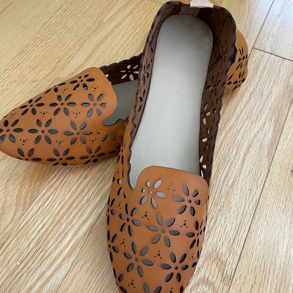 BNWT handmade 💯 leather, mustard khussa flats jutti - Picture 3 of 7